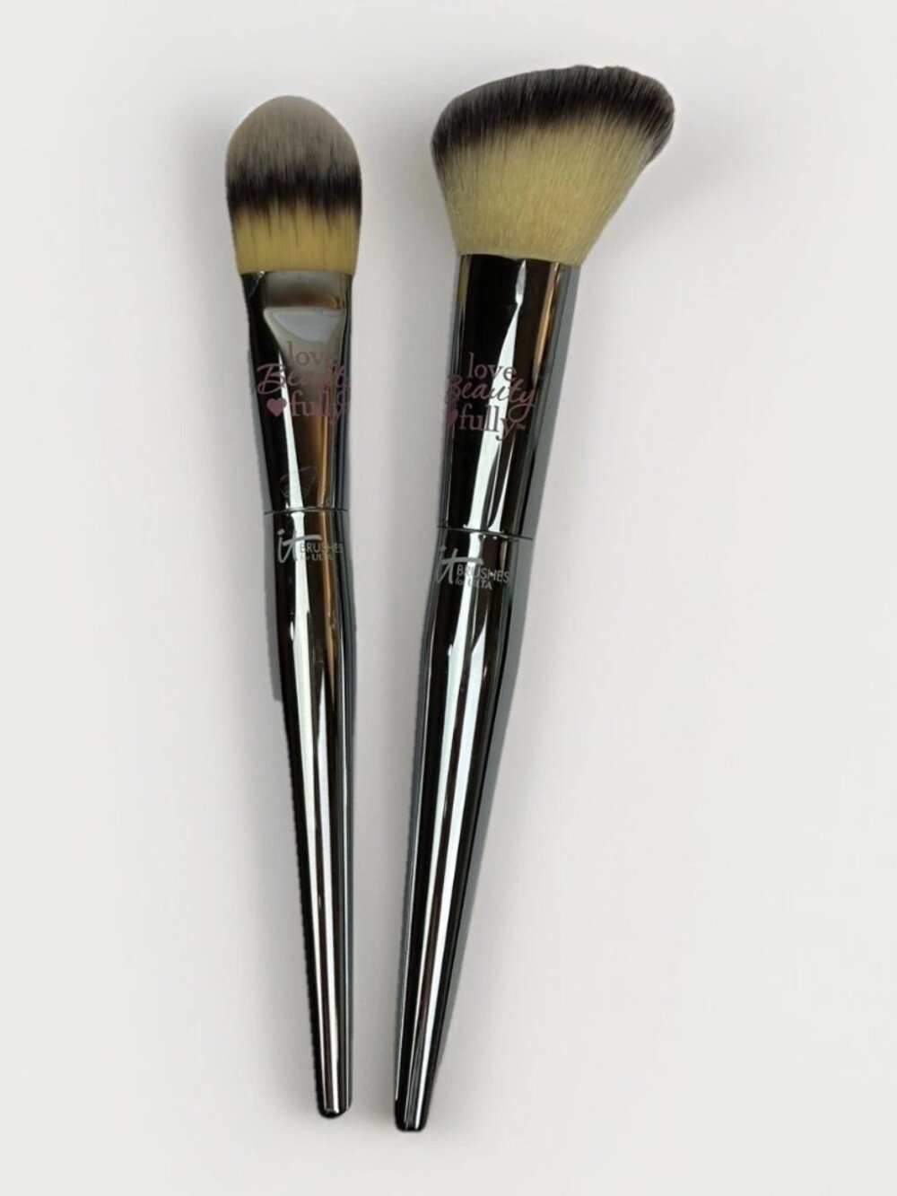 ✨ NEW IT Brushes for ULTA Set of 2 #207 Foundation & #227 Blush Brush ✨